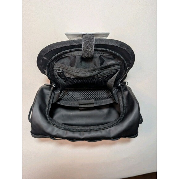 The North Face Base Camp Travel Black Small Toiletry Bag Canister Water-Resist - Picture 4 of 6